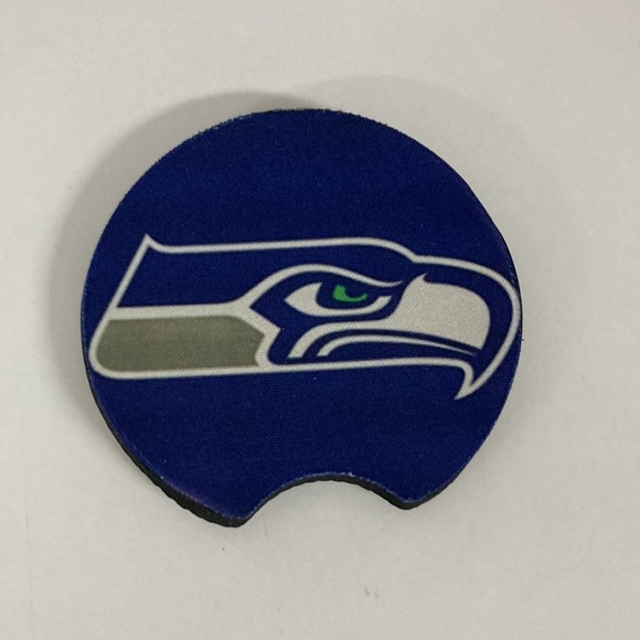 Seattle Seahawks License Plate With Cup Holder Inserts - Picture 2 of 6